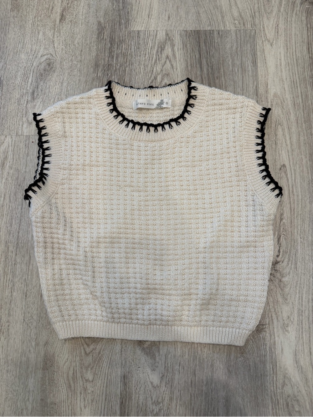 Altar’d State Cream Knit Sweater Vest Black Contrast Stitch Size Small